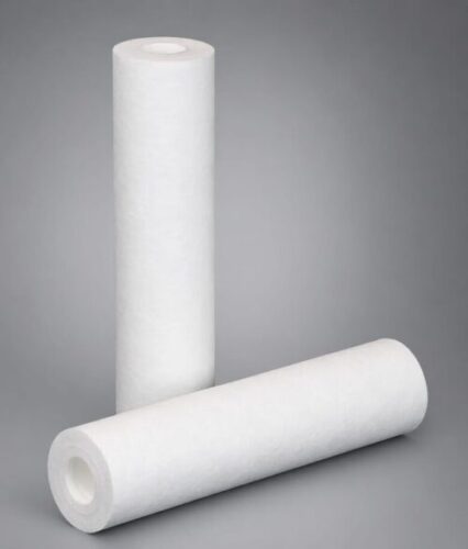 Desenvolvido com tecnologia Melt Blown, com microfibras ultrafinas que garantem alta retenção de partículas e baixa resistência ao ar.